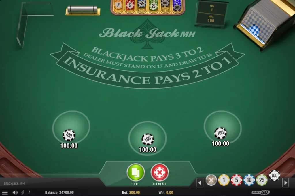 Blackjack MH: három boksz egyenként 100 kredittel az első osztás előtt